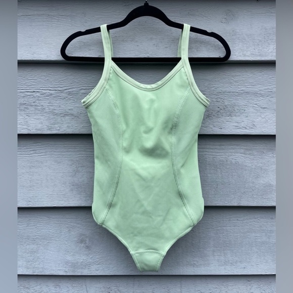 Lululemon Ribbed Yoga Bodysuit - Picture 5 of 9